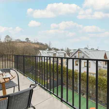 Luxury Three-bedroom By Renters Prestige