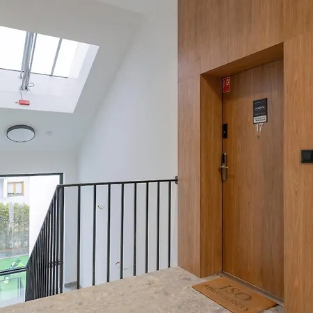 Luxury Three-bedroom By Renters Prestige Krakow